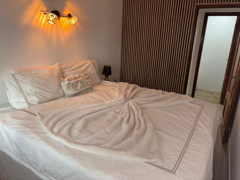 1c2f0298-b9a5-40ec-9754-49191a2d22a3(1)